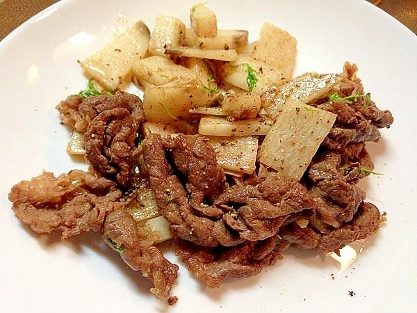 2食材でパパっと！牛肉と山芋のオイスターソース炒め