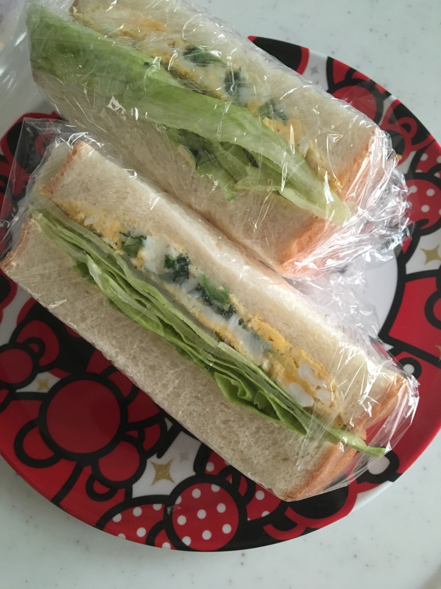 食パンで☆かぶの葉っぱの卵焼きサンドイッチ☆