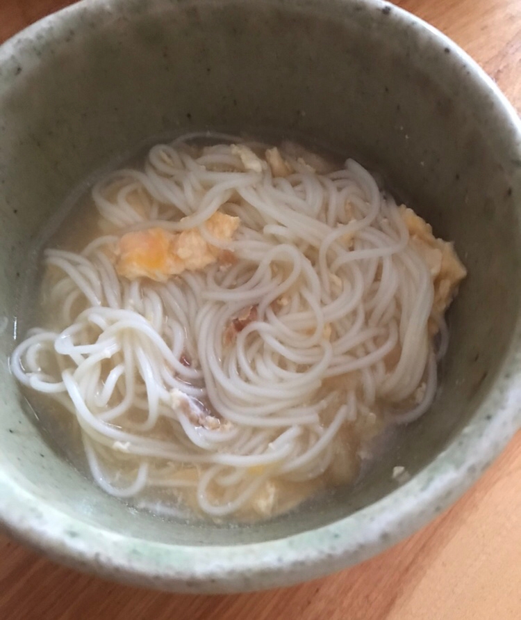 天かすと梅干しの卵とじにゅうめん