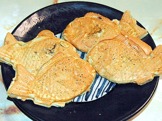 タイ焼きメーカーで簡単!蓬と白玉のタイ焼き♪