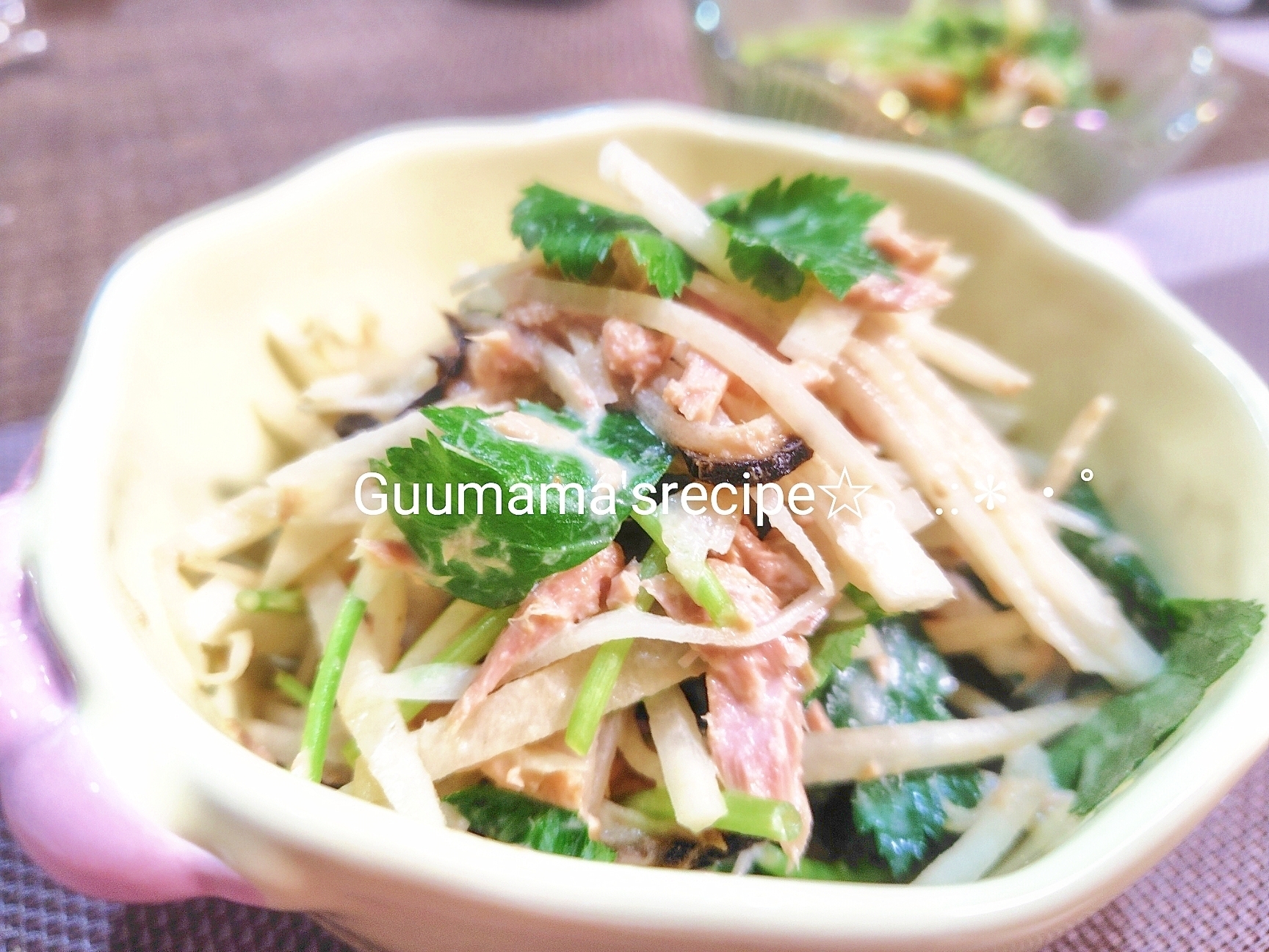 相性抜群♡いい香り♡三つ葉と大根の塩昆布マヨサラダ