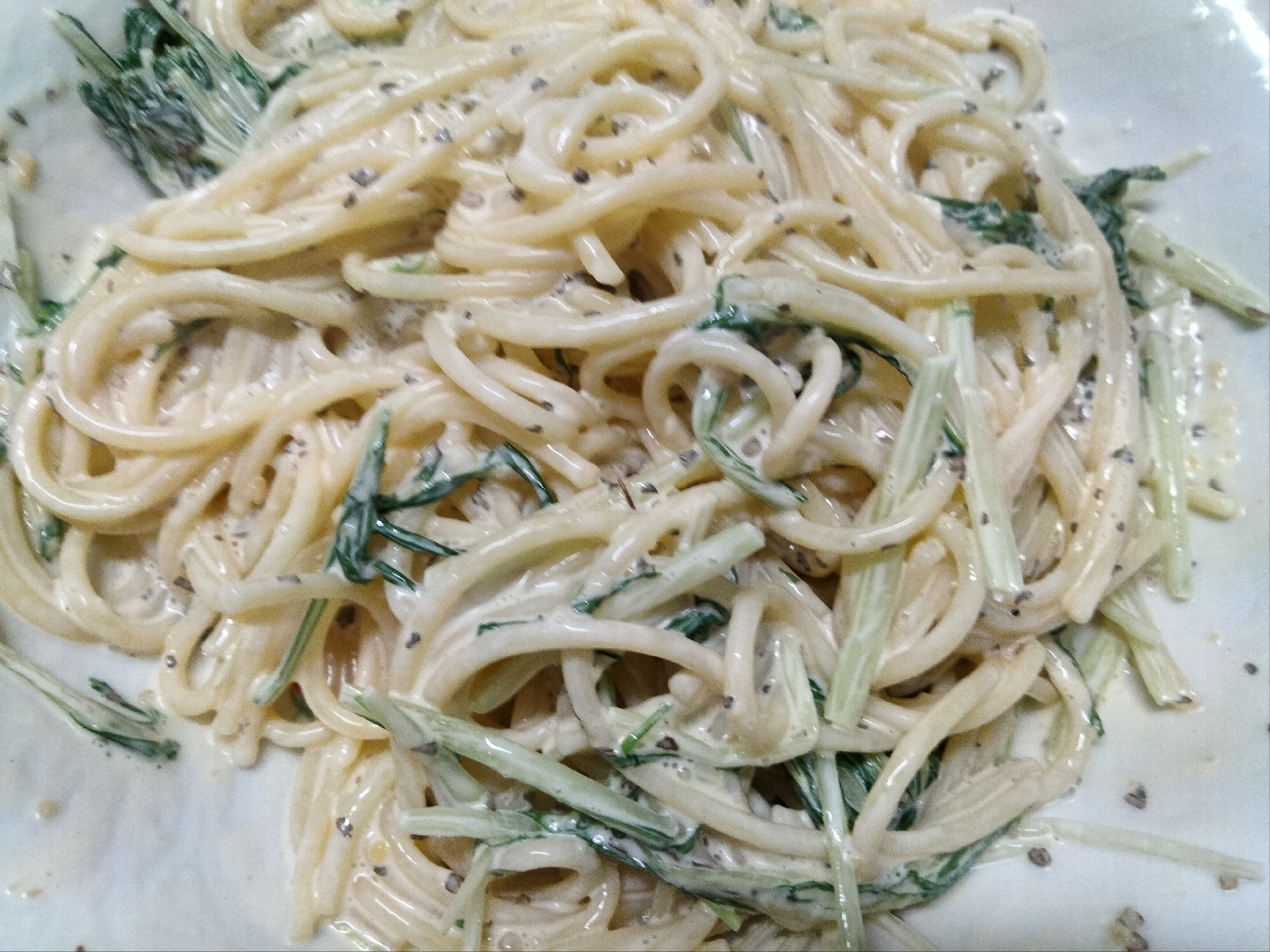 味噌マヨ バジル水菜入りパスタ