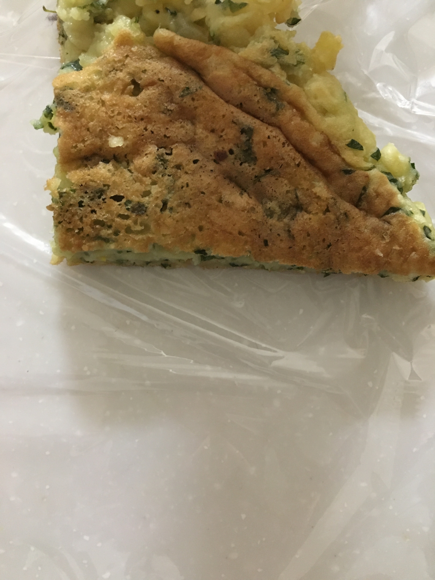 コーンの缶詰とほうれん草のホットケーキ