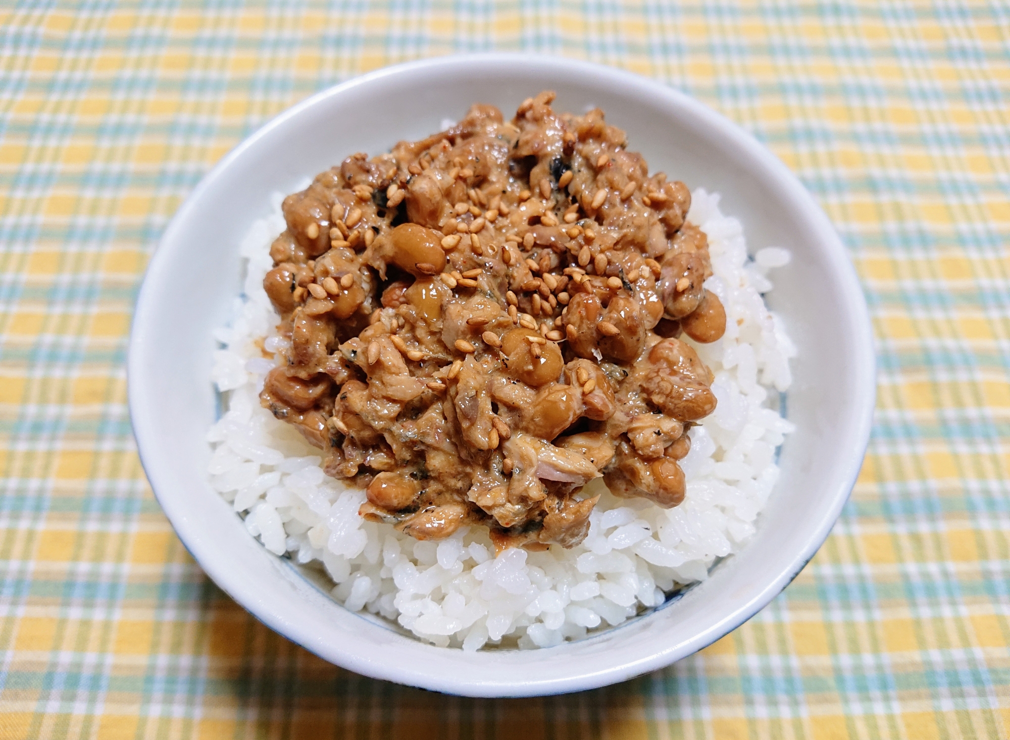 いわし味付け缶の納豆ご飯