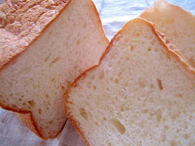HBで。三温糖のパン・ド・ミ(食パン)