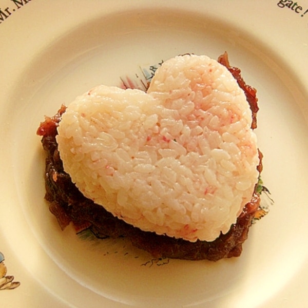 5分で可愛い おはぎ 桜の花フレークで レシピ 作り方 By ジョン リーバス 楽天レシピ 5分で可愛い おはぎ 桜の花フレークで レシピ 作り方 By ジョン リーバス 楽天レシピ