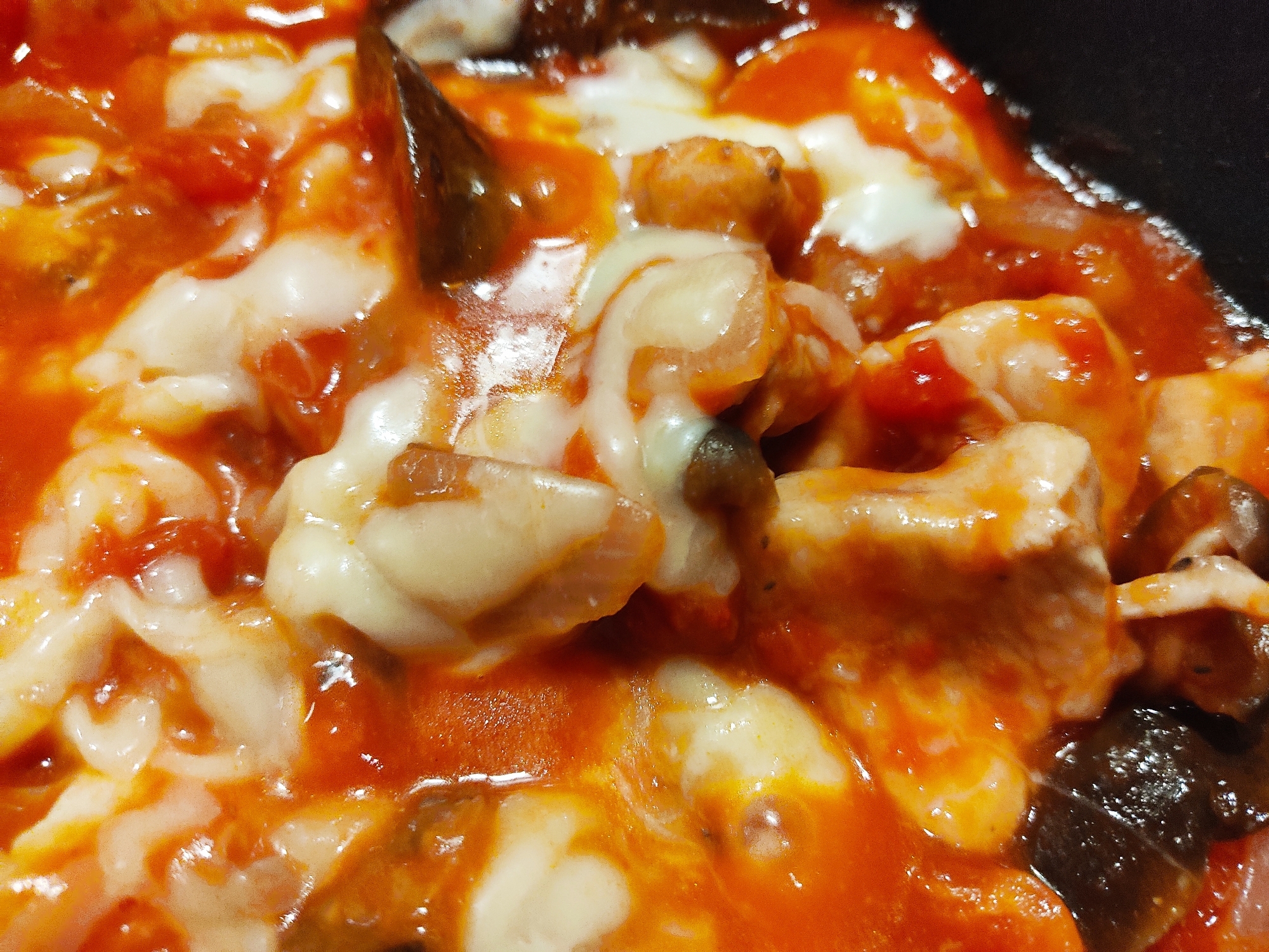 チーズとろ り 鶏肉となすとしめじのトマト煮 レシピ 作り方 By Makicchi 楽天レシピ
