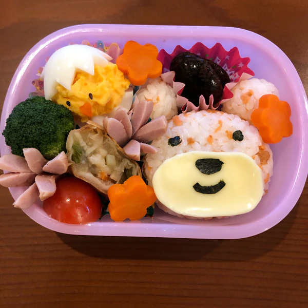 簡単 かわいい 子供喜ぶクマちゃんおにぎり レシピ 作り方 By るるちゃん 楽天レシピ 簡単 かわいい 子供喜ぶクマちゃんおにぎり レシピ 作り方 By るるちゃん 楽天レシピ