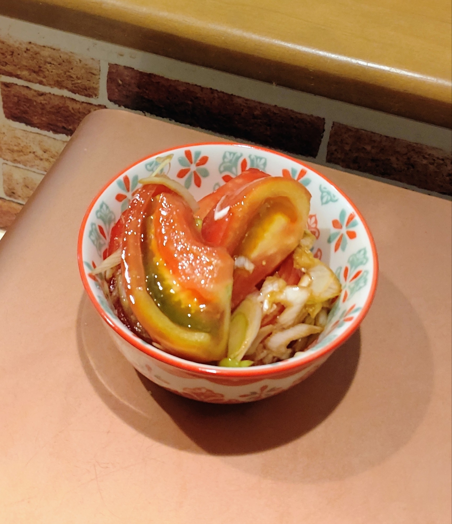 みょうがと長ネギで和えたさっぱりトマト