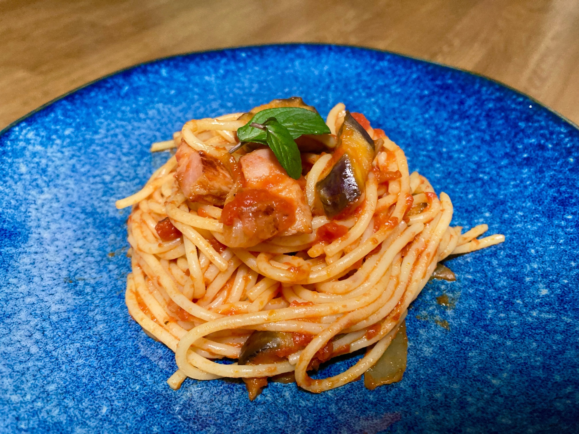 トマトの美味しさ引き出す！ナポリタンスパゲティ