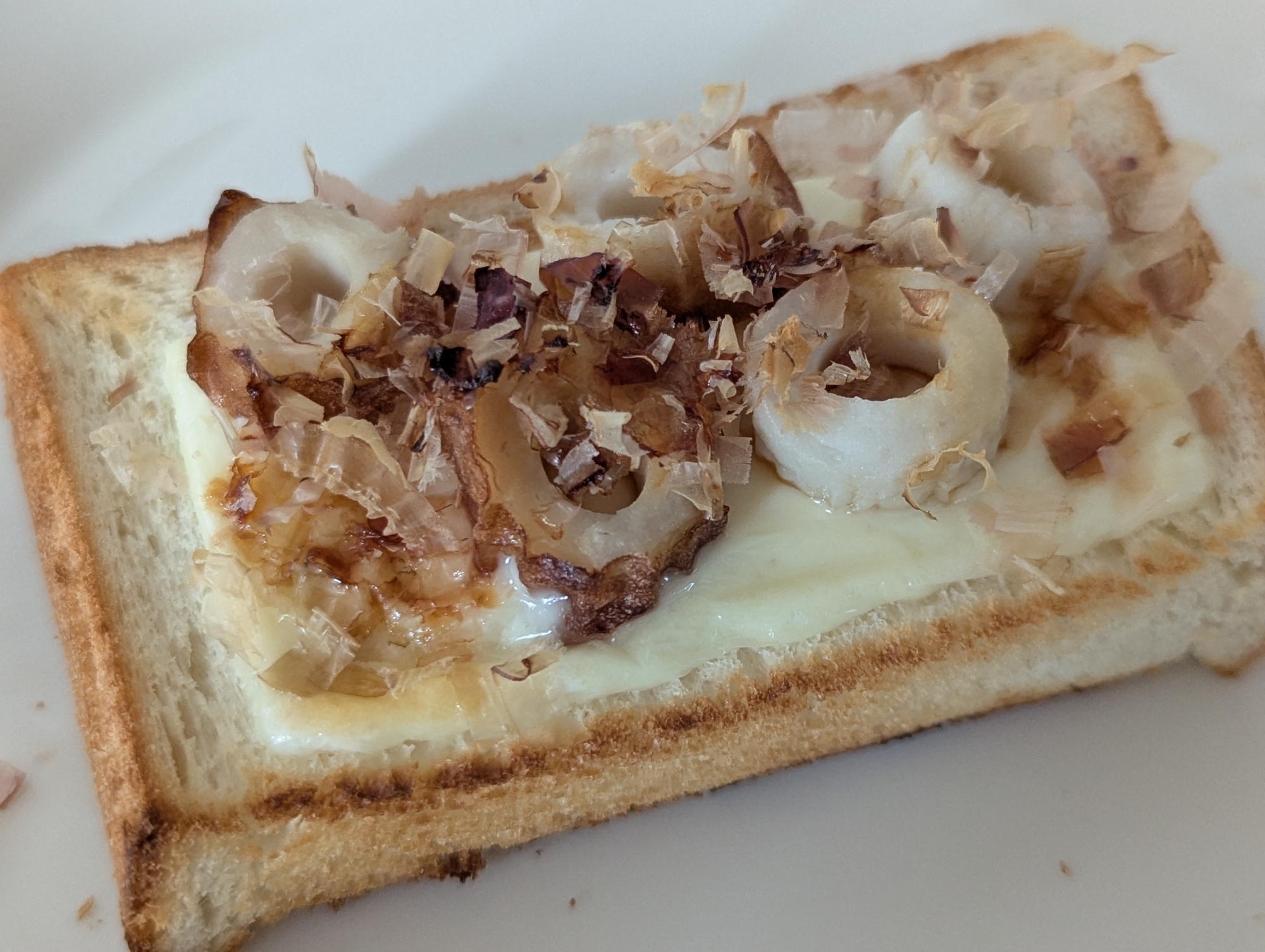 ちくわおかかとチーズトースト