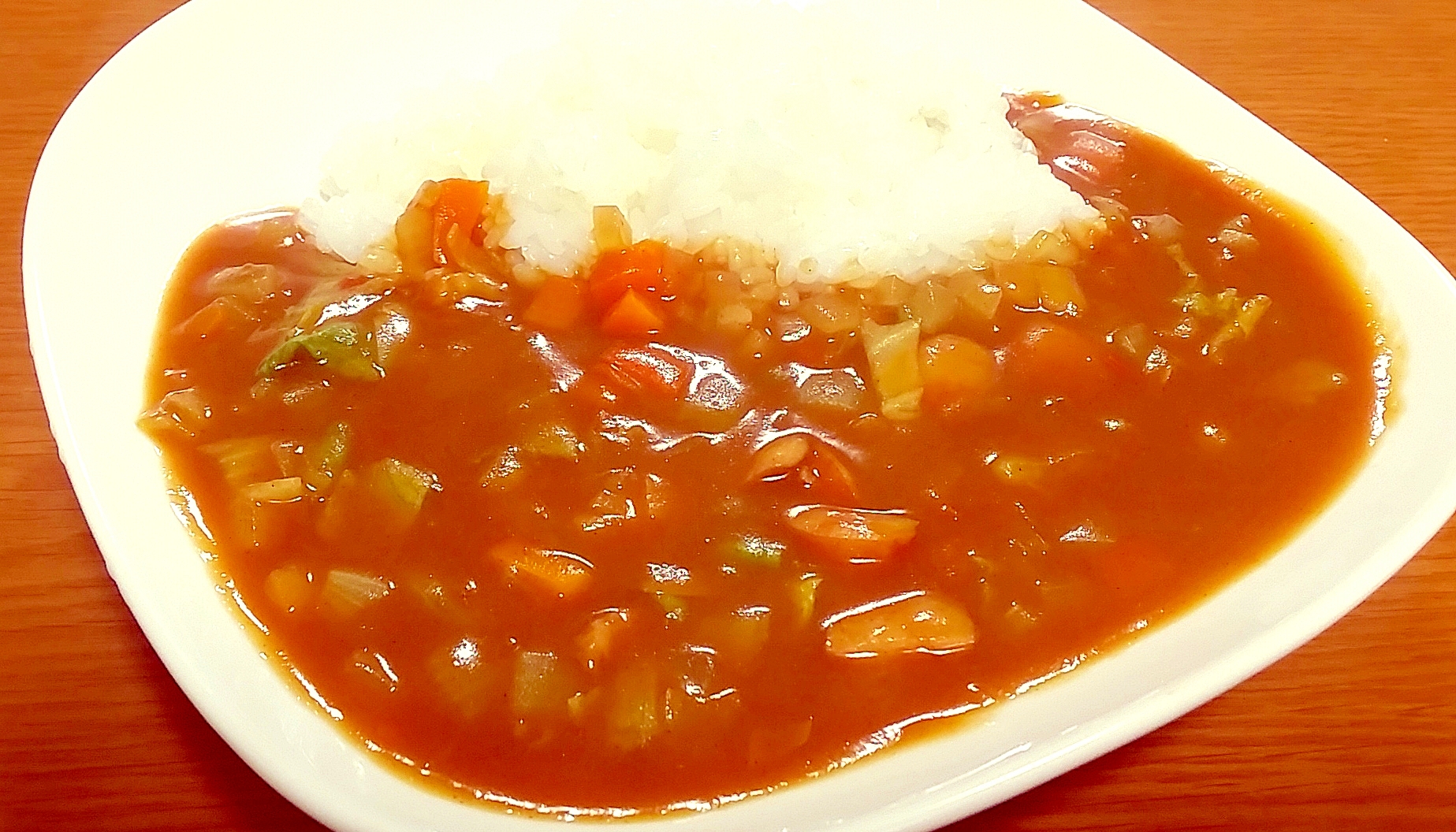 お肉の代わりにウインナー☆節約野菜カレー♪