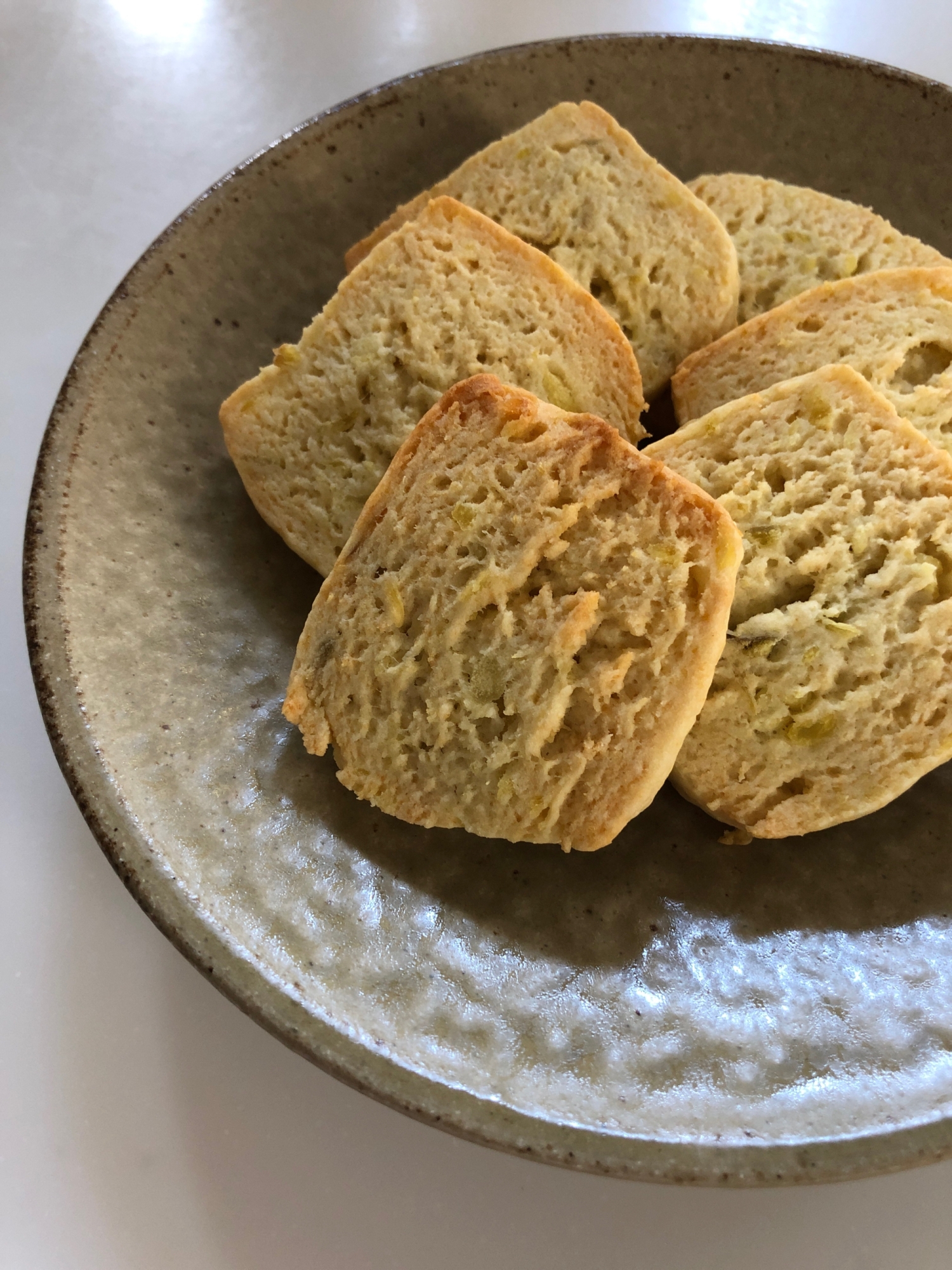 ホットケーキミックスでさつまいもとクリチのクッキー