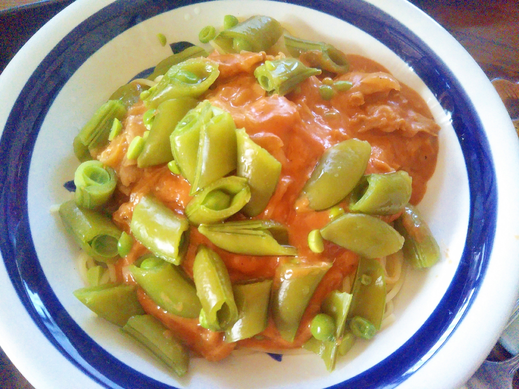 スナップエンドウたっぷり☆トマトパスタ
