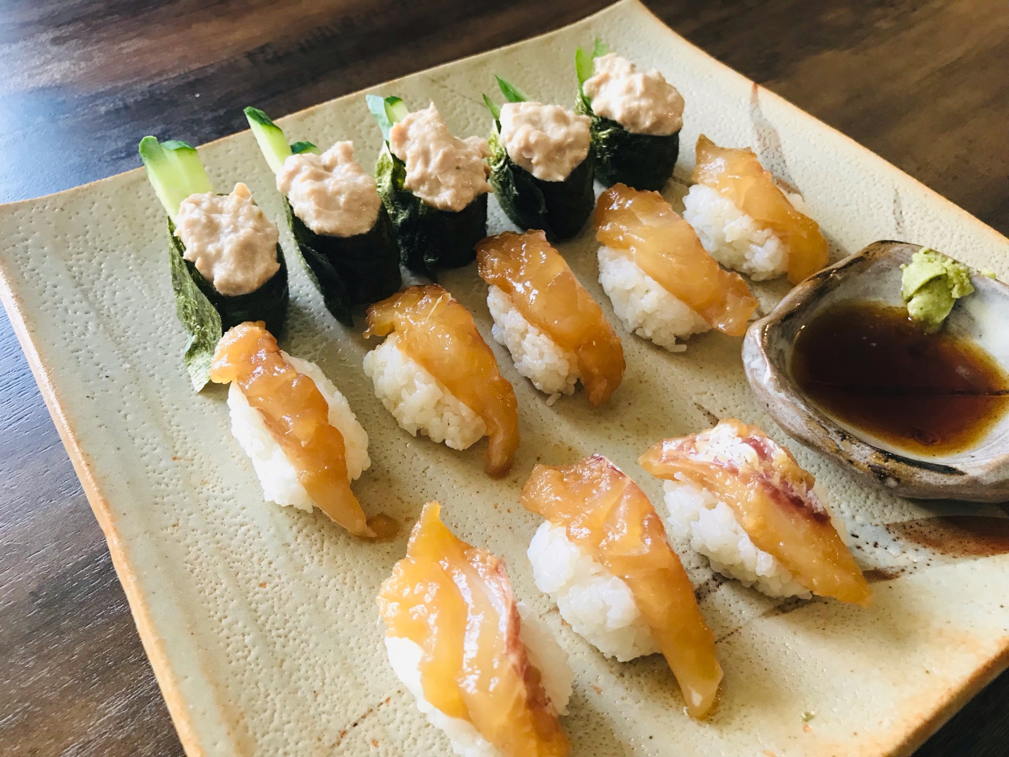 鯛の刺身が残ったら漬けに！握り寿司♡