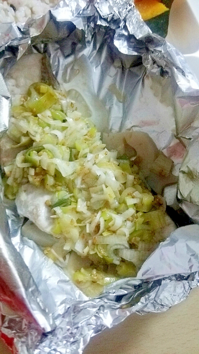 フライパンで ぶりのねぎ塩ホイル焼き レシピ 作り方 By ぷにょん 楽天レシピ フライパンで ぶりのねぎ塩ホイル焼き レシピ 作り方 By ぷにょん 楽天レシピ