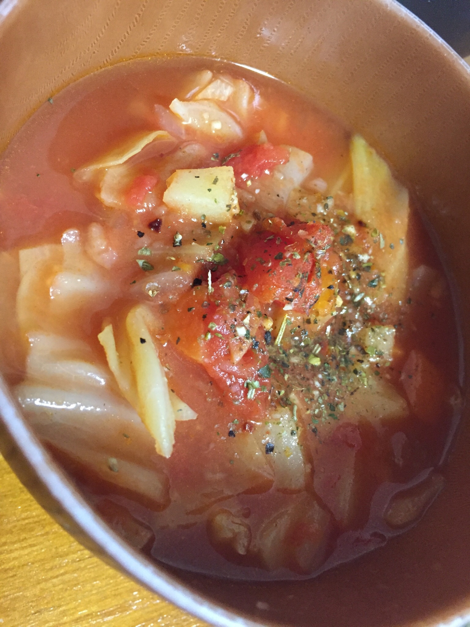 カルディのトマト缶でミネストローネ