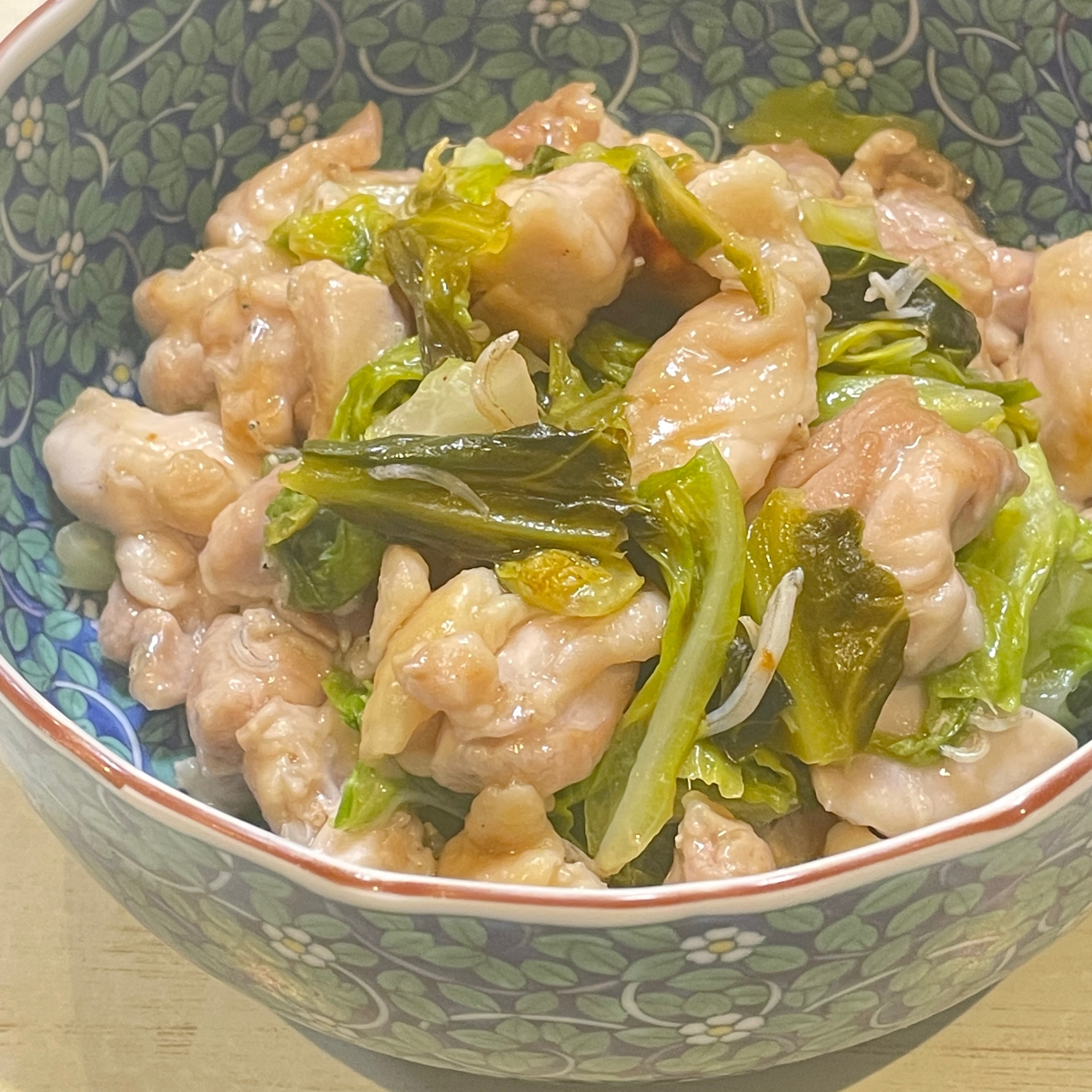 春キャベツと鶏肉のしらす蒸し