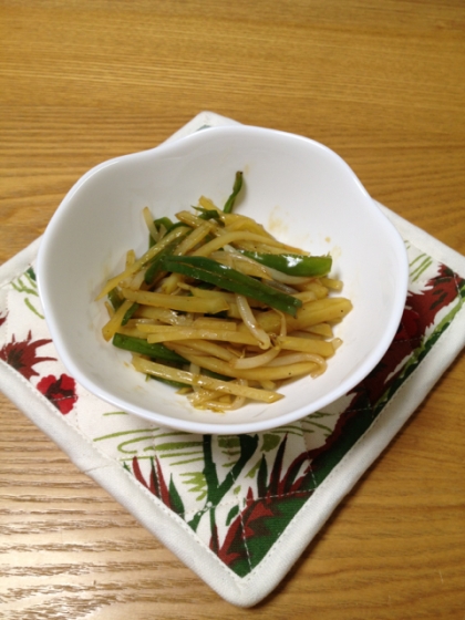 お肉なしですが、半端のもやしも入れ常備菜に作りました。お弁当のおかずにも便利で、助かりました！