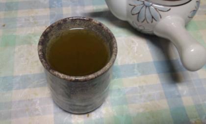 柚子と緑茶の新しい組み合わせ～。意外でしたが、美味しかったです。