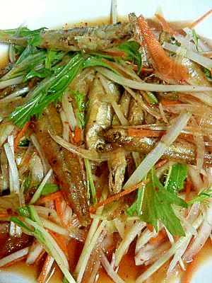 今が旬!野菜たっぷりのワカサギの南蛮漬け