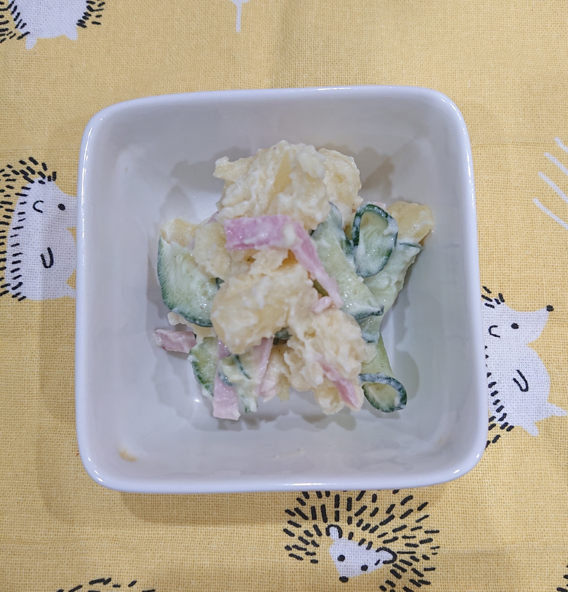 しっかり潰さないよ。ごろごろポテトサラダ