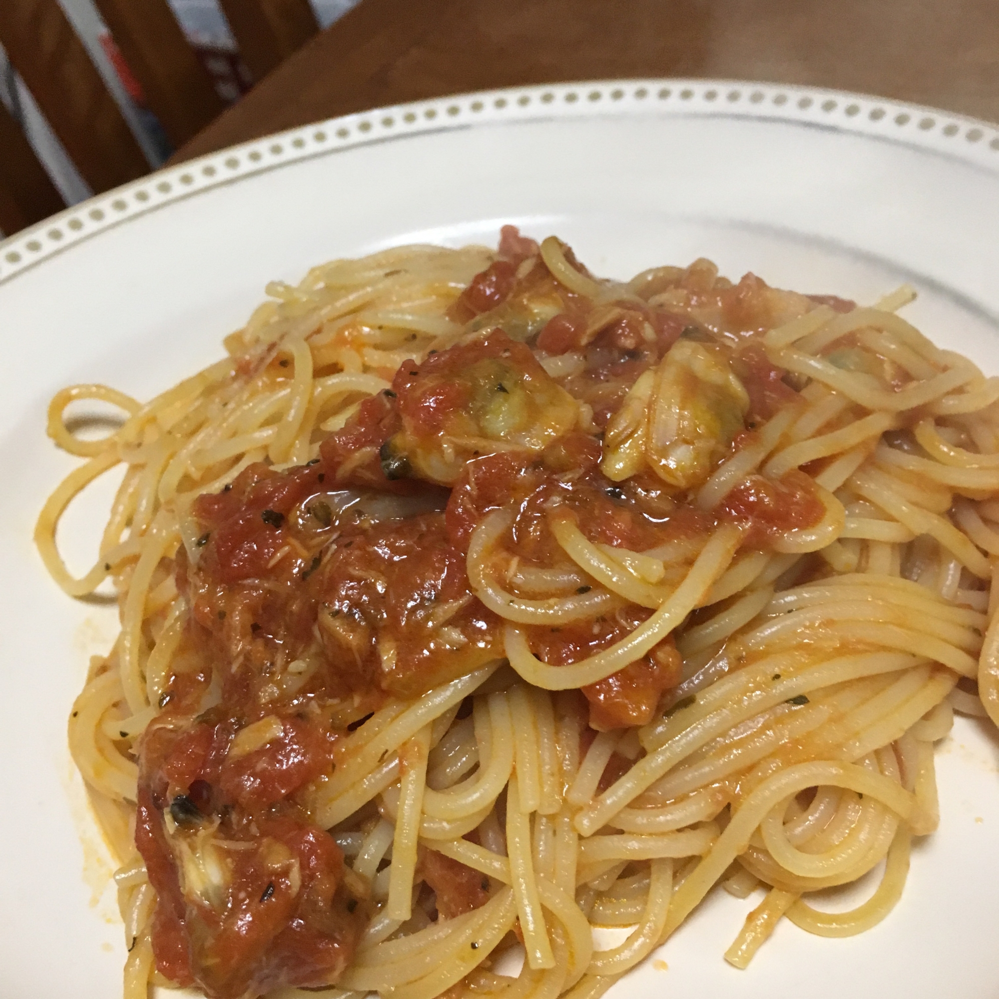 あさりのトマトソースパスタ