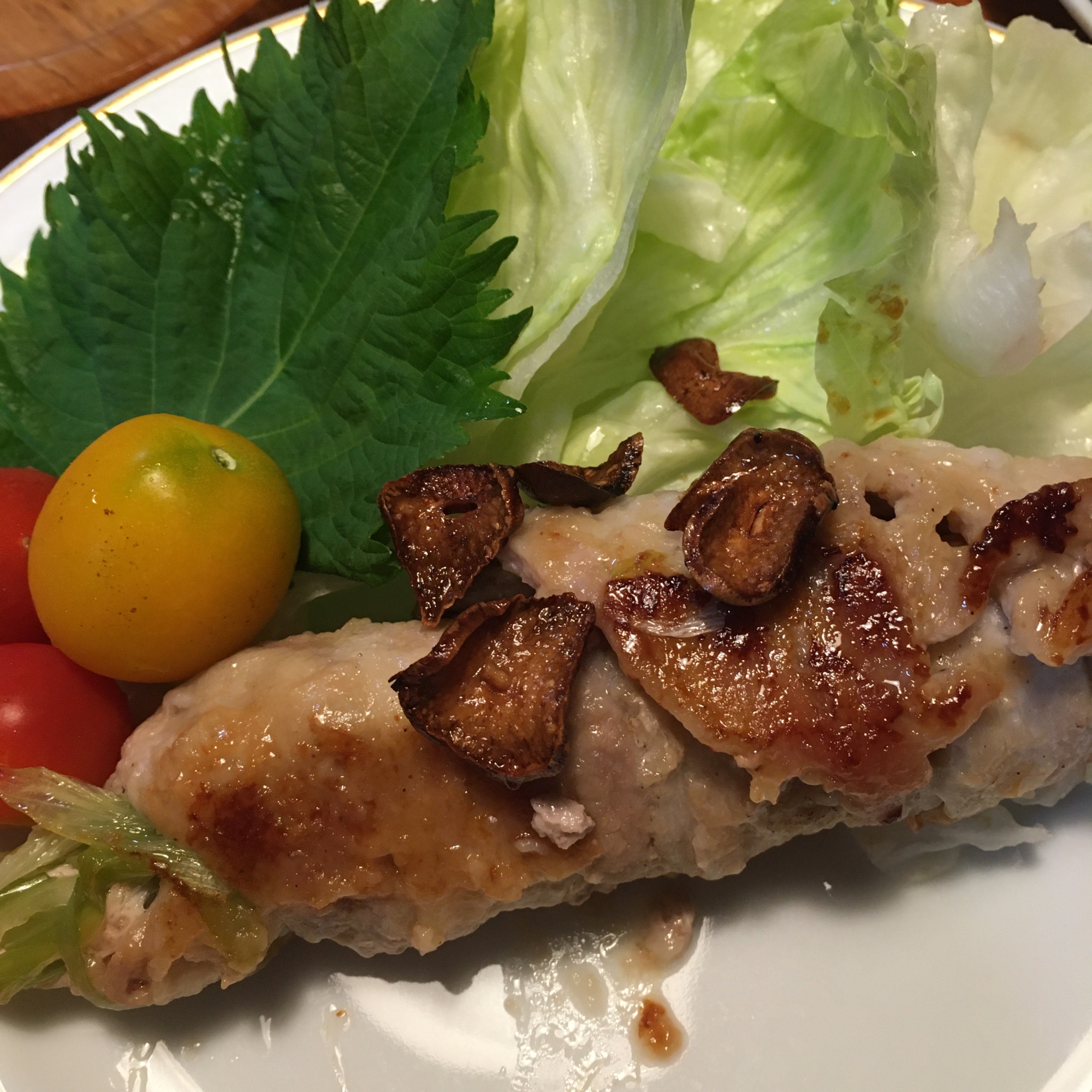 コストコ素材《豚バラ肉の葱巻き・にんにく添え》