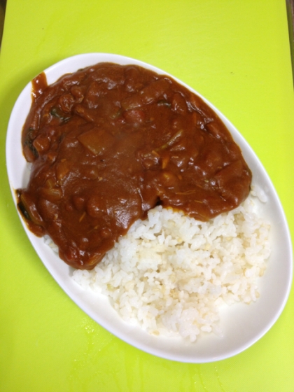 トマト缶とシーチキンで★時短カレー