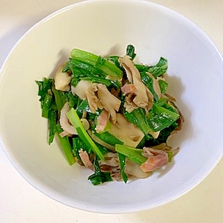 小松菜・ニラ・舞茸・ハムの炒め物
