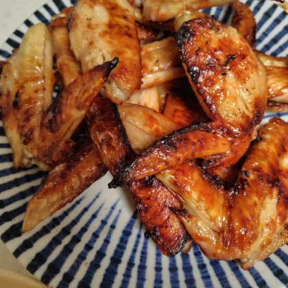 揉み込んで焼くだけ‼フライパンで簡単★手羽の塩焼き