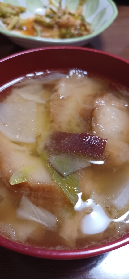 さつまいもと小町麩の味噌汁