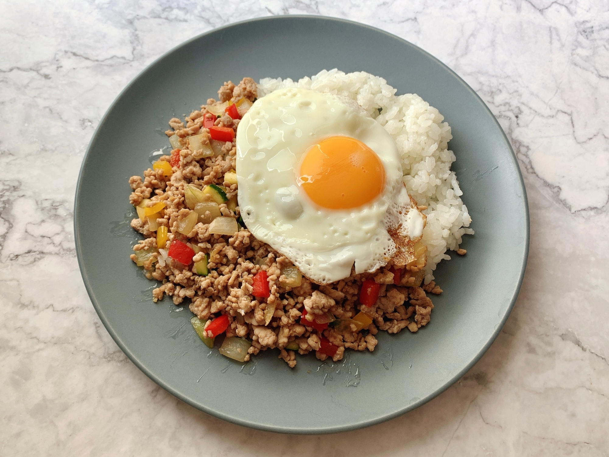 簡単絶品 カラフルガパオライス レシピ 作り方 By みすずごはん 楽天レシピ 簡単絶品 カラフルガパオライス レシピ 作り方 By みすずごはん 楽天レシピ