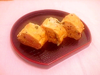 豆腐サラダのニラ卵焼き