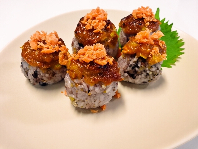 ちゃんちゃん焼き風焼きおにぎり