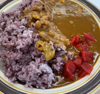 シーフードときのこと夏野菜のカレー