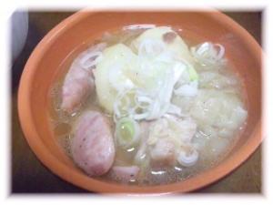 鶏肉と玉ねぎの食べるスープ