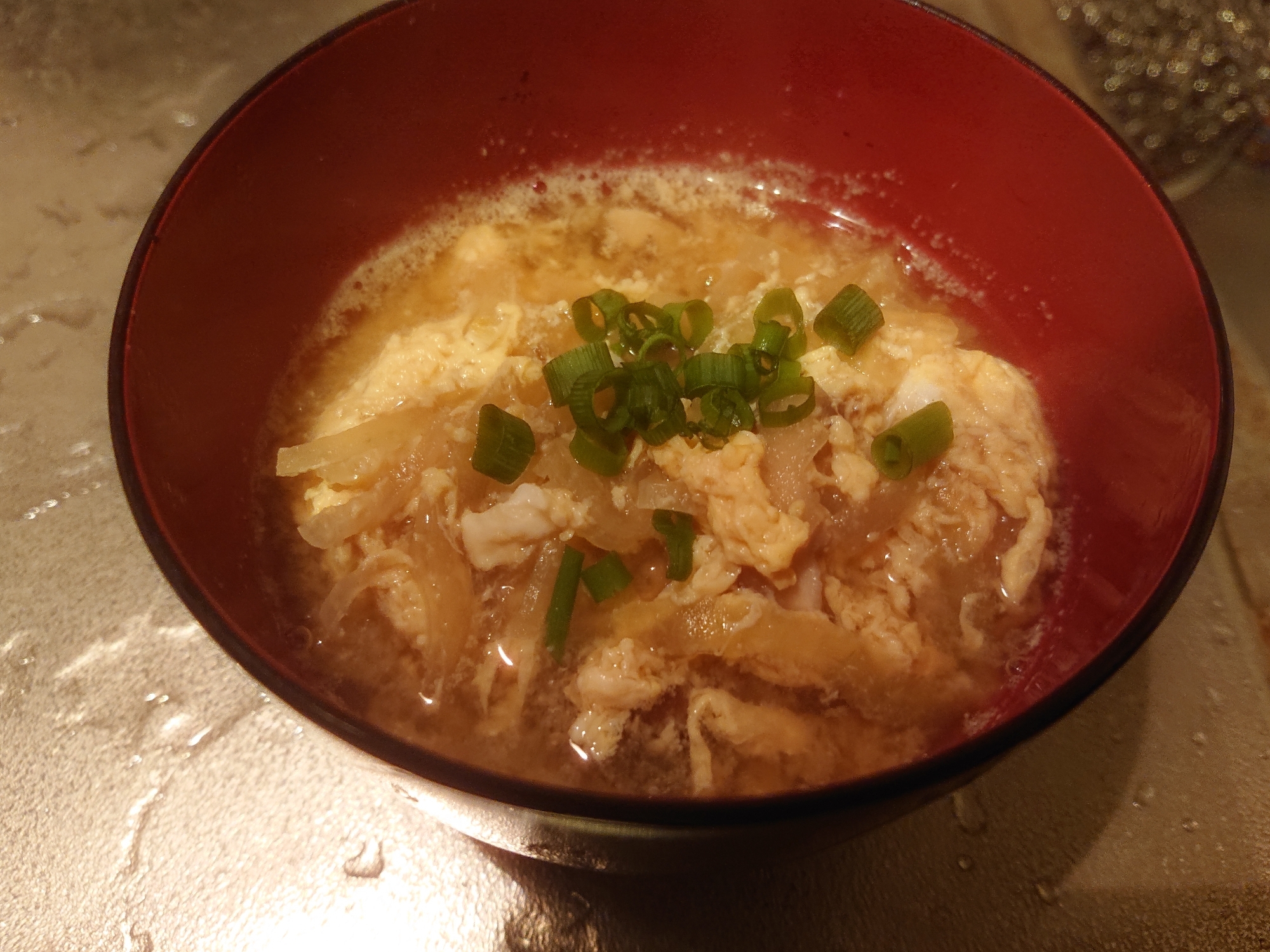 椎茸と玉ねぎの卵味噌汁 レシピ 作り方 By ライチュウの簡単料理 楽天レシピ