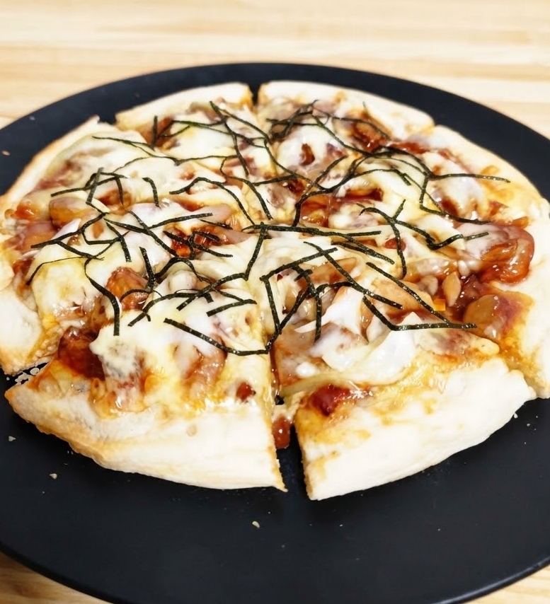 カリッと【照り焼きチキンピザ】