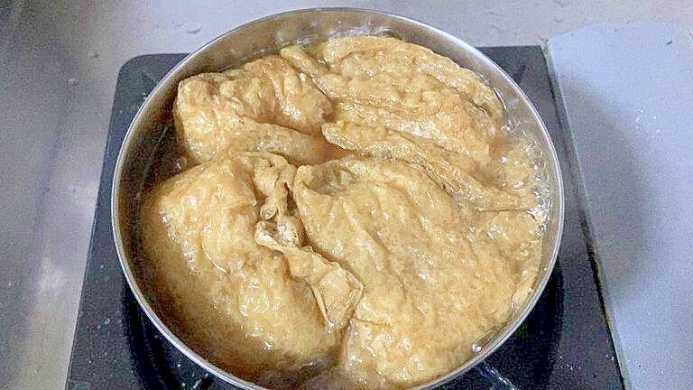 素朴飯『餅巾着の甘辛煮』