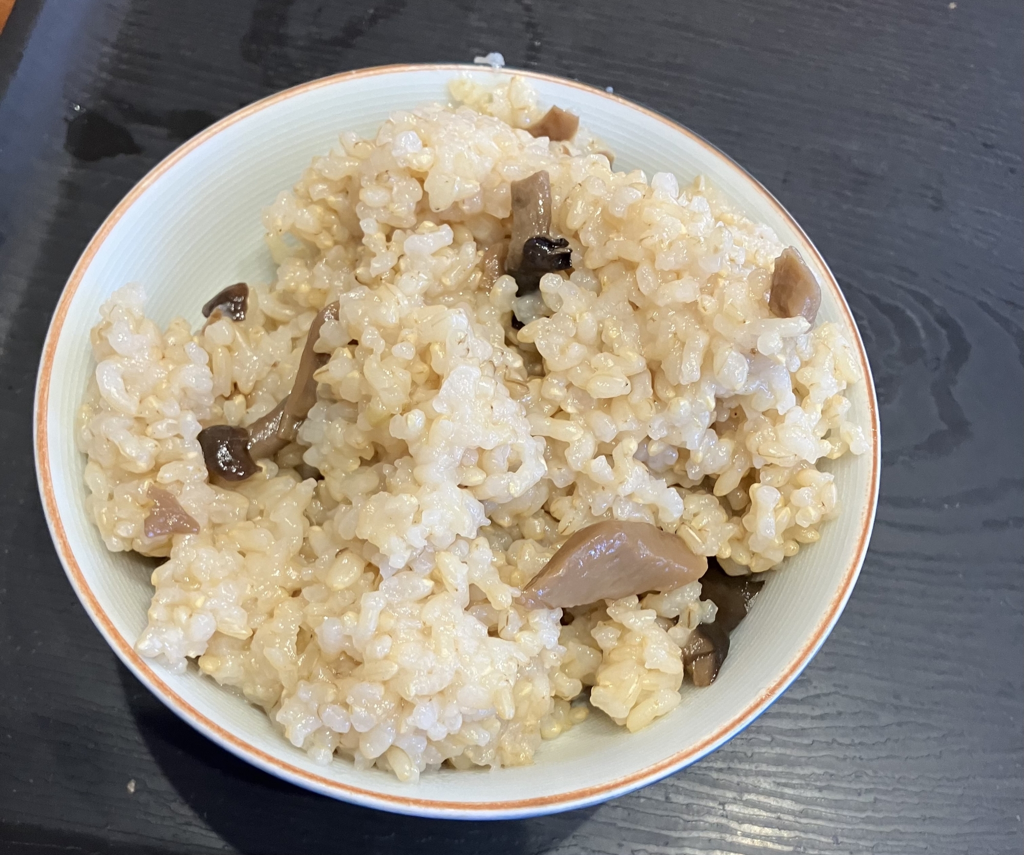 フランス産マッシュルームとしめじご飯