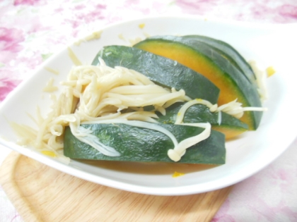 おはよう✲◕‿◕✲プレートではなく温野菜だけ＆エノキ代用で御免ね＾＾；
すーっごく寒い日だったからお野菜ポカポカしてるの美味しかったよ～❤もちお弁当にもｗ感謝❤