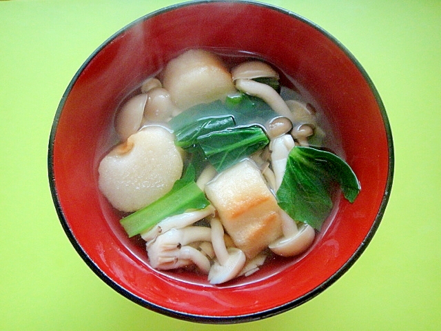 しめじと小松菜焼き麩の醬油汁