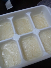 離乳食に そうめんの冷凍 レシピ 作り方 By やあ こ あや 楽天レシピ 離乳食に そうめんの冷凍 レシピ 作り方 By やあ こ あや 楽天レシピ