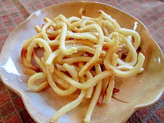 カリポリおいしい！揚げずにヘルシーうどんスナック♪