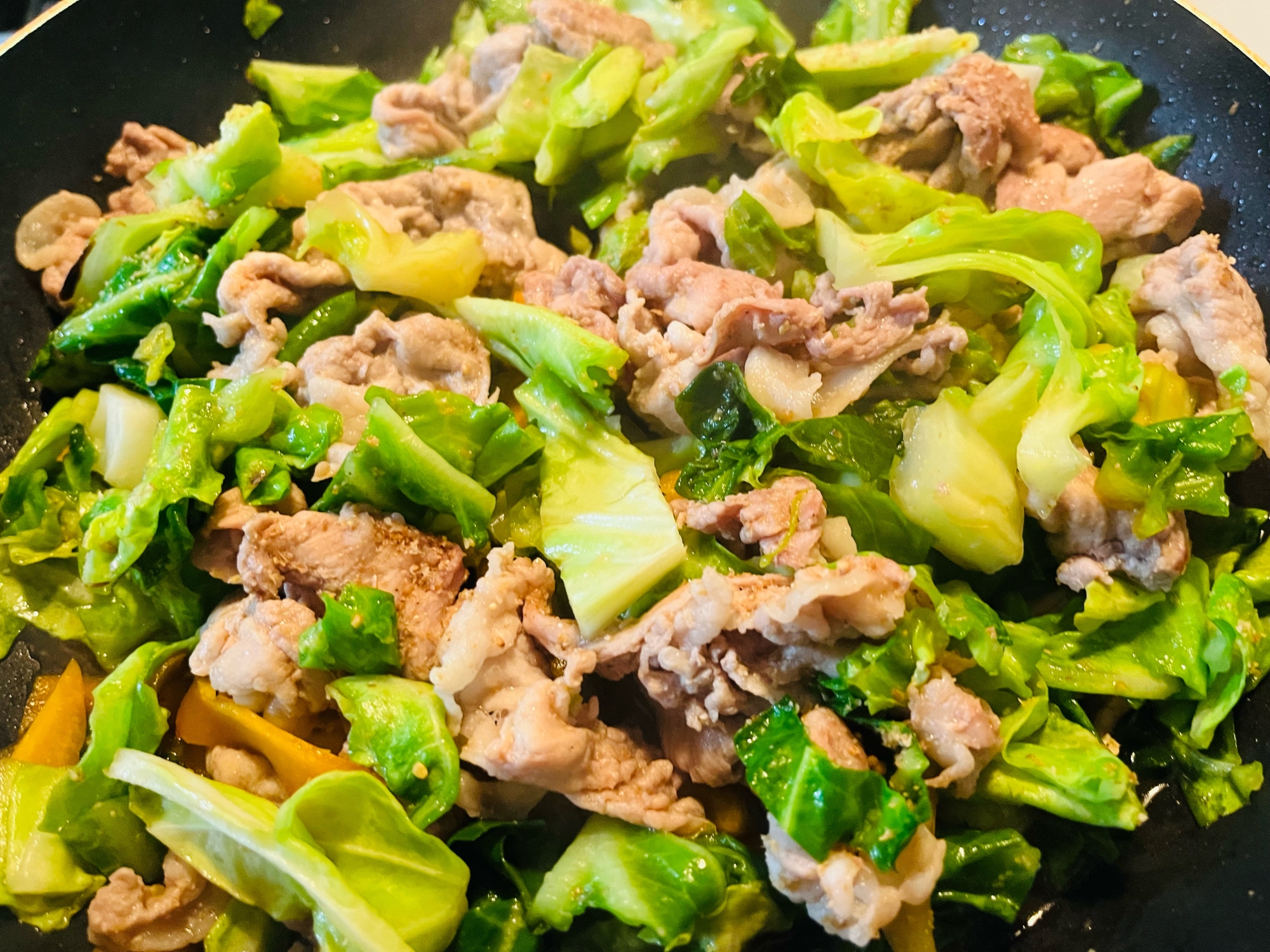 春キャベツと豚肉の生姜焼き