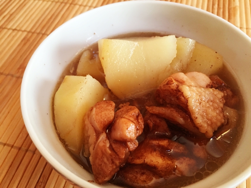 鶏肉とジャガイモのコーラ煮