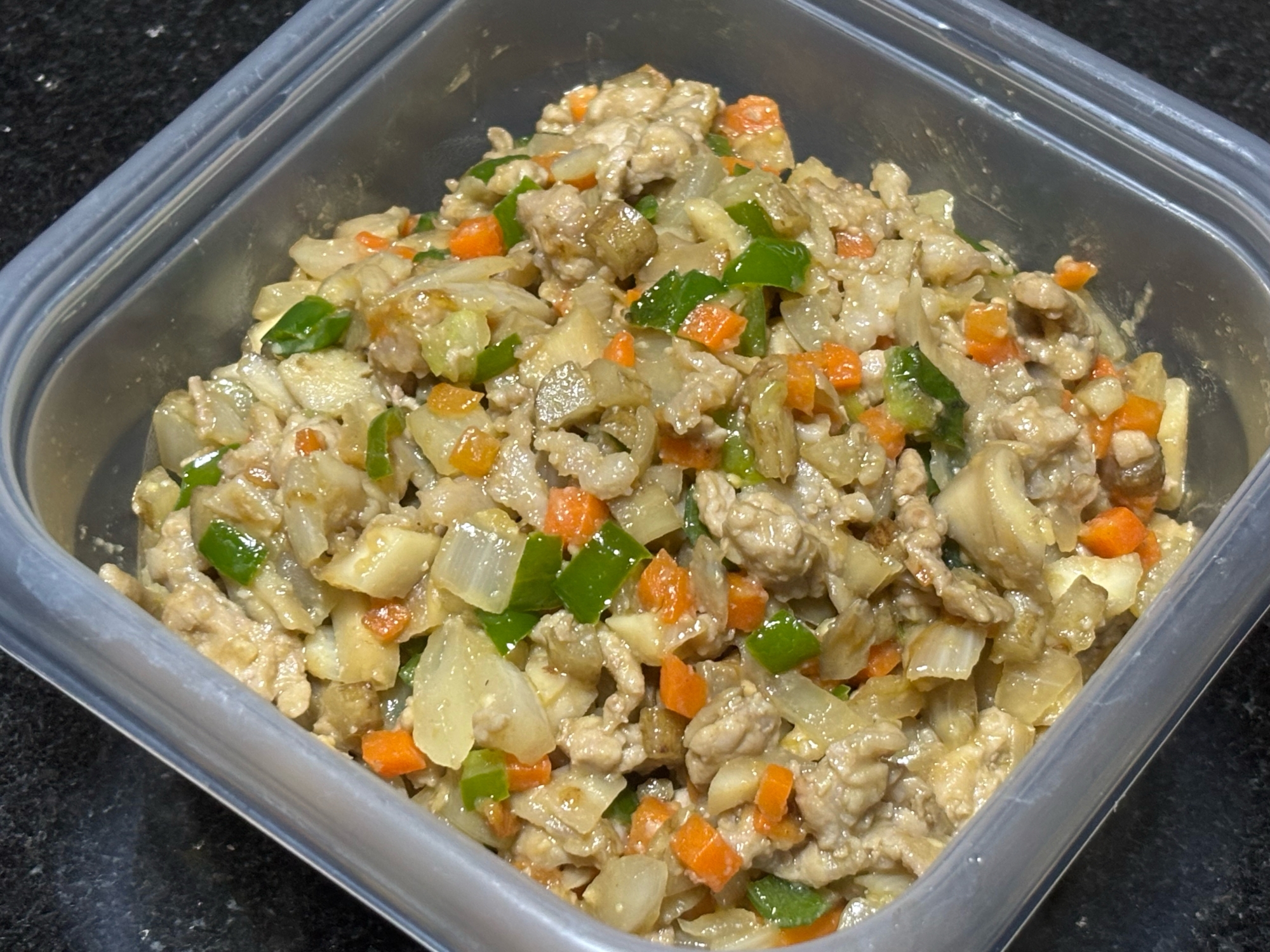 豚コマで！根菜、きのこたっぷりの肉味噌