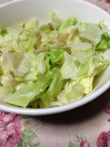 ルクエｄｅ春キャベツと新生姜のレンジ蒸し