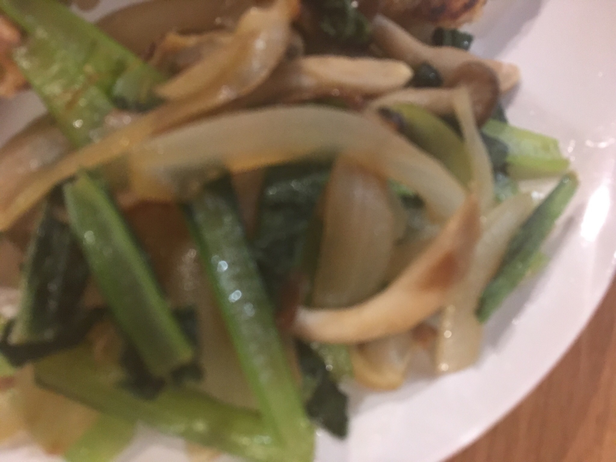 小松菜とたまねぎとしめじの炒め煮